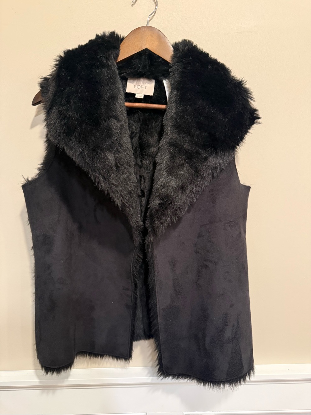 NWOT LOFT Black Faux Fur-Trim Vest